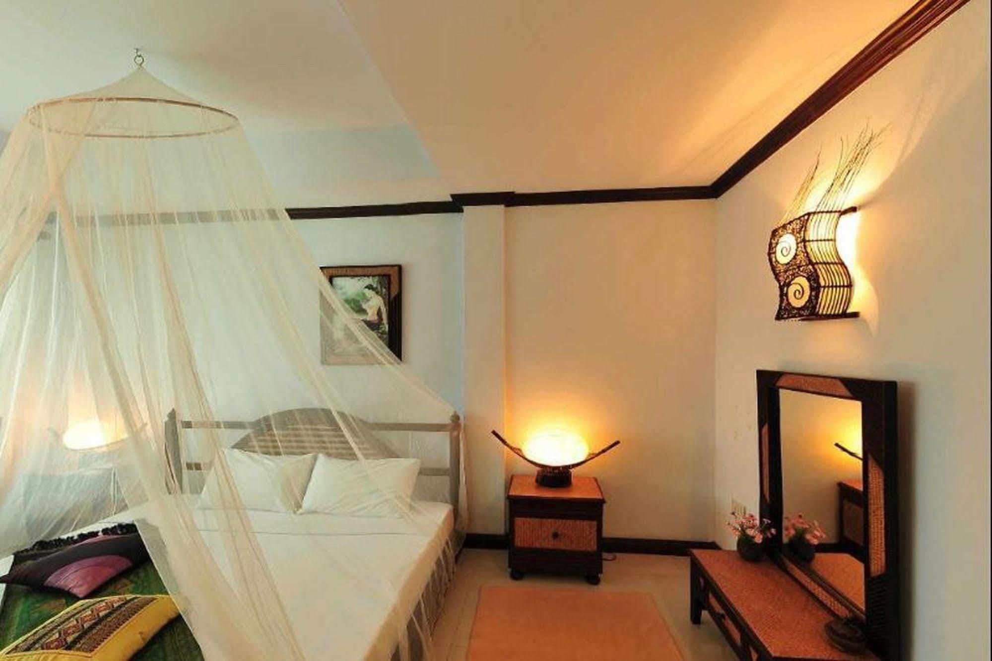 Chart Trip Resort Nakhonratchasima Exterior foto